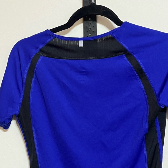 Nike Dri Fit Purple/Black Top Sz Small - Picture 6 of 9